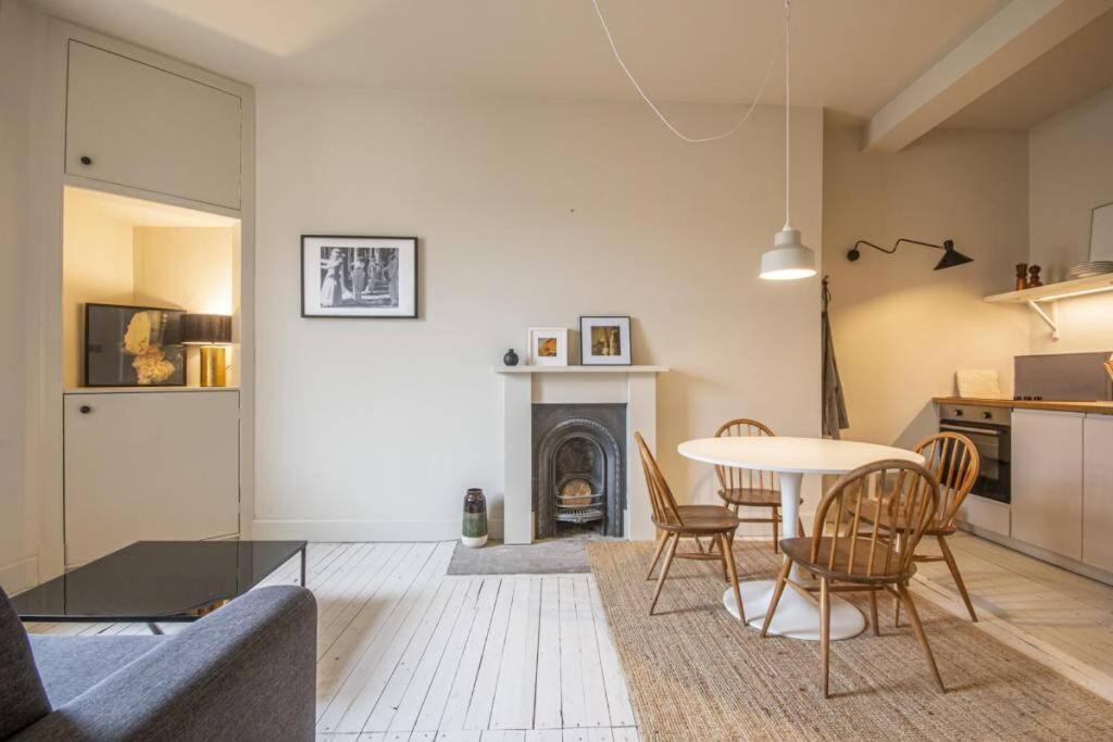 The Perfect Home On Royal Mile Edinburgh Exterior photo